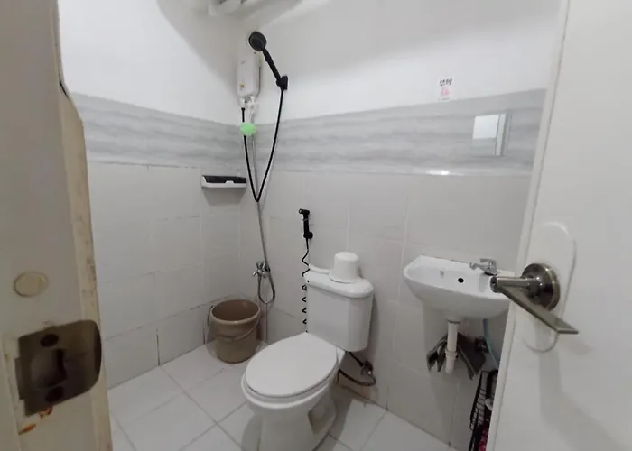 888 Staykzion Aparthotel